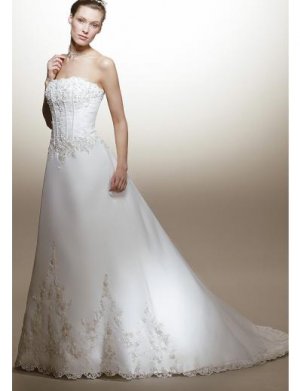 A-Line/Princess Strapless Chapel Train Organza wedding dress for brides new style(WDA1573)
