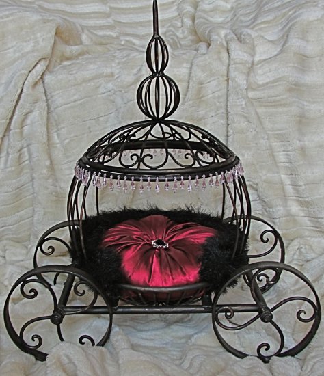 The Marilyn Coach , ***FREE SHIPPING!*** Pet Bed, Dog / Cat Bed