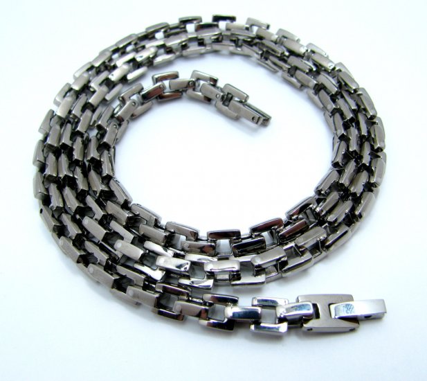 Titanium Chain