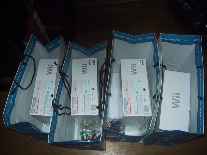 Nintendo Wii (**Contact with best offer!**) IN STOCK!