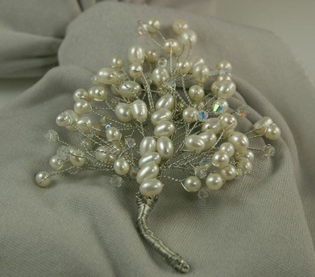 Pearl Brooch ep8010