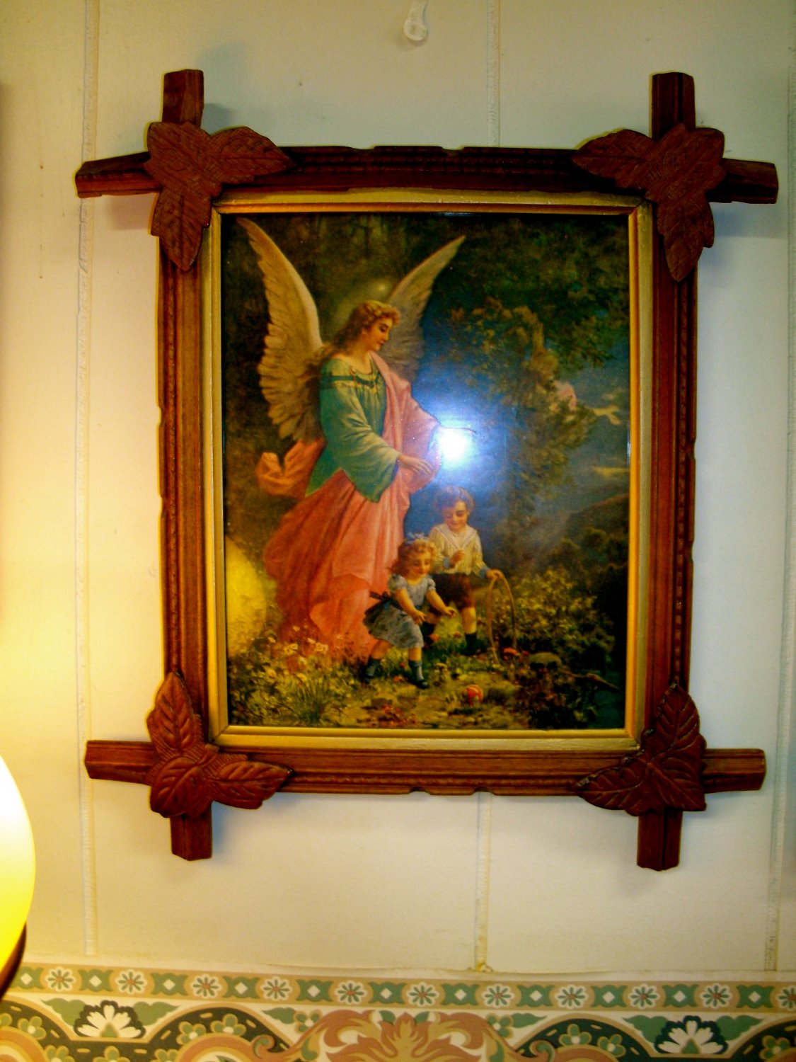 GUARDIAN ANGEL PICTURE IN CARVED FRAME