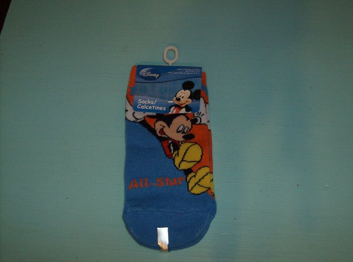 BRAND NEW SOCKS WITH MICKEY MOUSE LEAPING