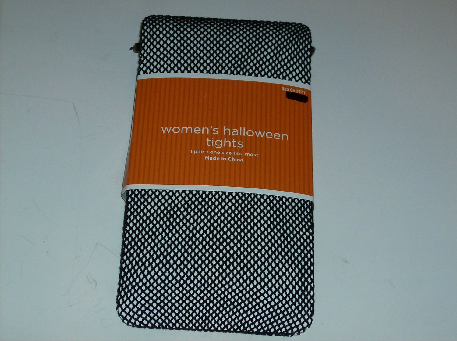 BRAND NEW BLACK WOMEN'S FISHNET HALLOWEEN TIGHTS