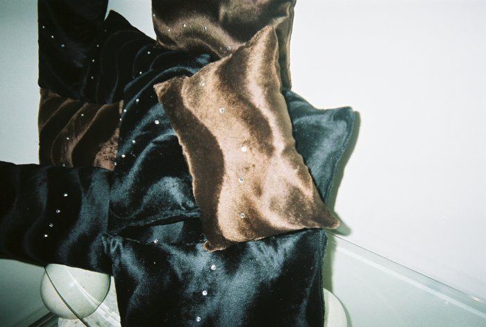 BLACK SHEEP & CHOCOLATE TIE1