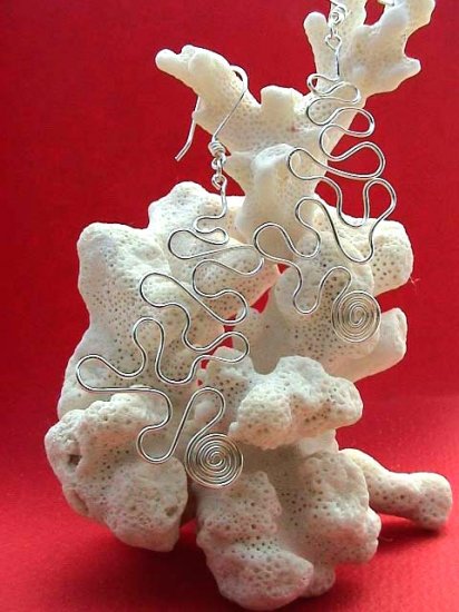 Handmade Free Form Wire Earrings (Curly Swirl)