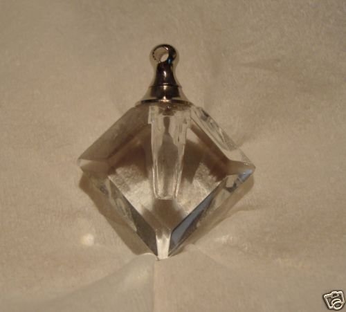 Clear crystal diamond shaped pendant vial for oils perfume