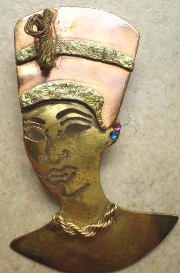 #P002 - Brass and Copper Nefertiti Pin for Women