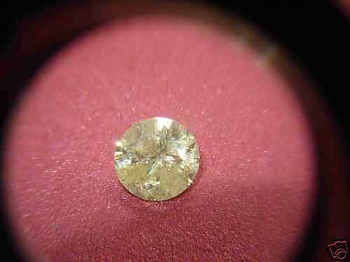 NATURAL YELLOW DIAMOND,1.03CT,6.5MMSIZE,SUPERLOWRATE