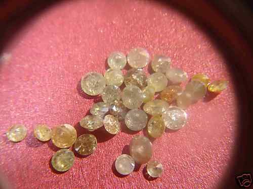 NAT-FANCYCOLOURDIAMONDLOT-10CTW,4MM,-0.20-O.30CTWSIZEPC