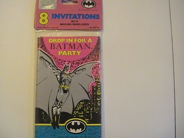 Unique BATMAN RETURNS Party Invitation Cards