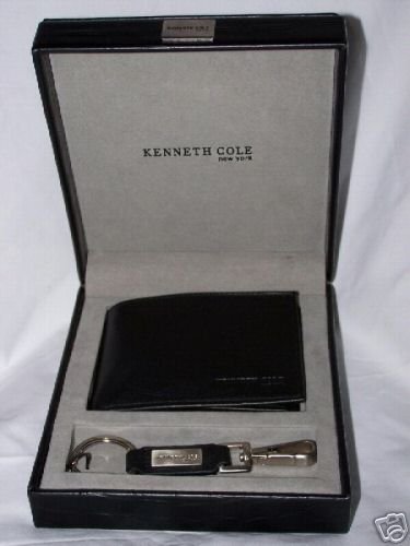 Kenneth Cole Cowhide Bi-Fold Passcase Wallet with Matching Key Fob in Black