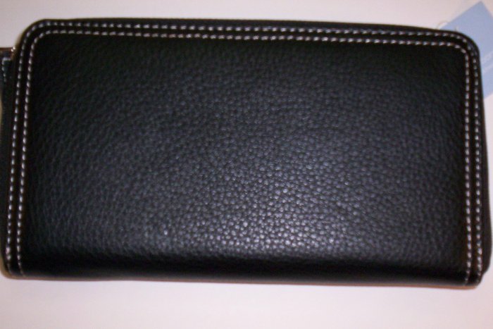 New Liz Claiborne Newberry Flats Leather Zip-Around Clutch Wallet in Black