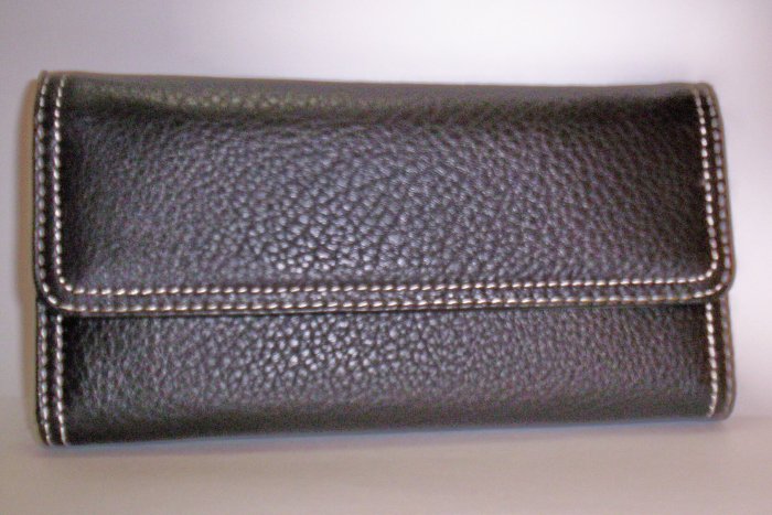 New Liz Claiborne Newberry Flats Leather Flap Wallet in Brown