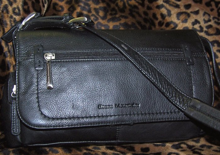 Stone Mountain Newbury Flap Leather Shoulder Bag in Black