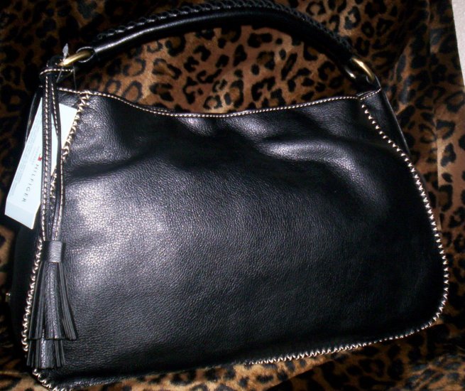 Tommy Hilfiger Mystic Small Hobo Handbag in Black