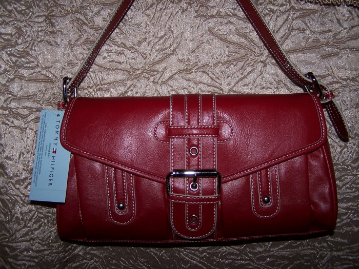 Tommy Hilfiger Name Game Flap Handbag in Red
