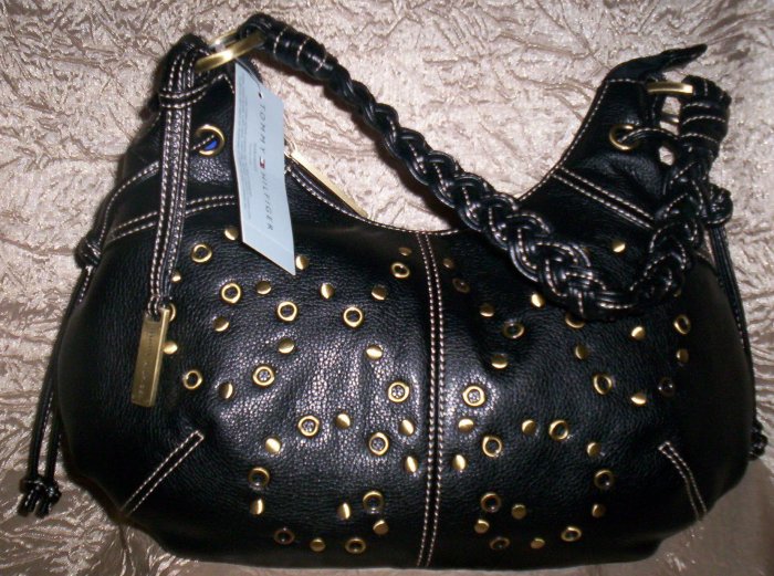 Tommy Hilfiger Portland Small Hobo Shoulder Bag in Black