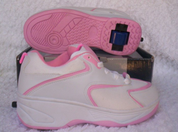 M Brand Heelies / Wheelies in White/Pink Youth Size 4