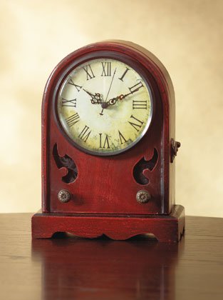 Wood Desk Clock, Resembles an Antique Radio.