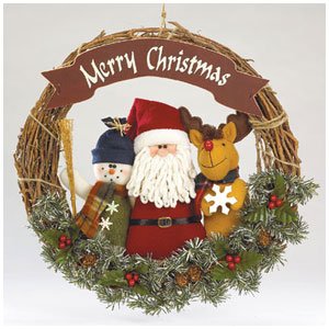 PLUSH FRIENDS CHRISTMAS WREATH