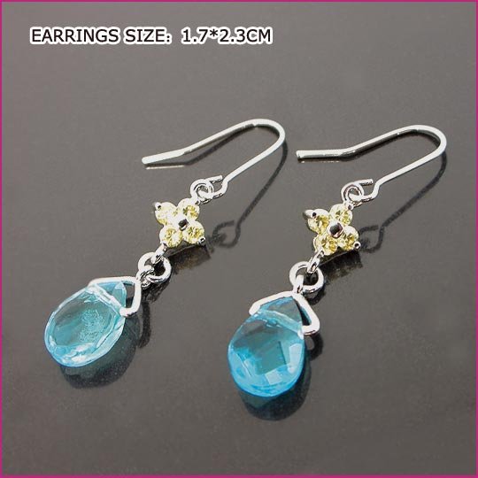 Tear Drop Crystal Pierced Earrings, Pierced earrings, Earrings