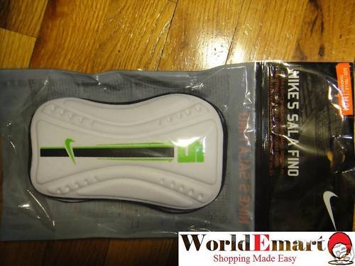 NIKES SALA FINO shingaurd for small sided play size M/M