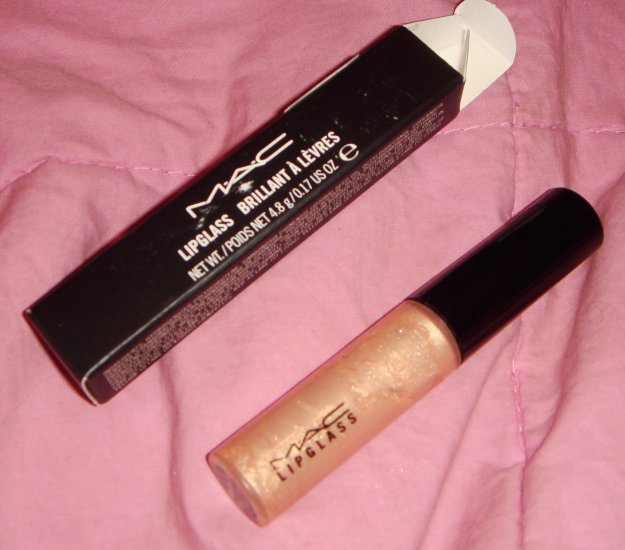 MAC She's a Star BNIB
