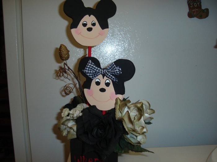 Mickey Mouse Arrangement on 4X4 Block