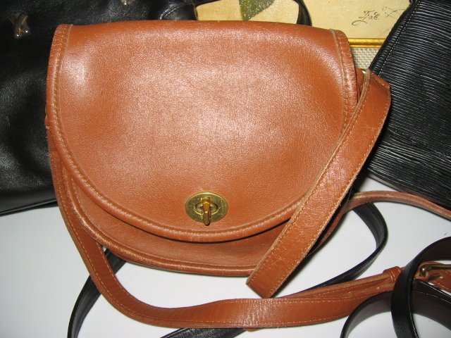 19. AUTHENTIC COACH BROWN ROUND WOMEN'S BAG LEATHER HANDBAG PURSE