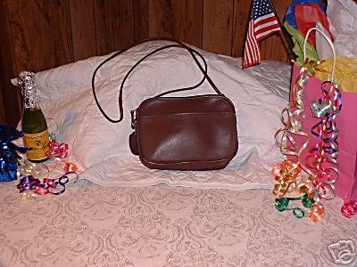 26. AUTHENTIC COACH BROWN BOXY WOMEN'S BAG LEATHER HANDBAG PURSE