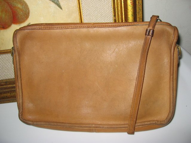 AUTHENTIC COACH MAKEUP POCHETTE BAG LEATHER WOMEN'S MEN'S BAG I-POD CASE