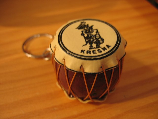 2 DRUM KEYCHAIN ETHNIC DECORATIVE COLLECTIBLE JAVA ART WAYANG