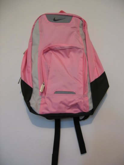 SOLD - NIKE BACKPACK SPORTING RUNNING MOUNTAIN CLIMBING GEAR SPORTS ATHLETIC WOMEN'S BAG ACCESSORY