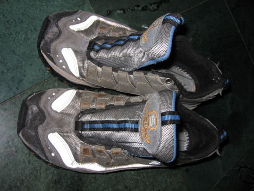 SKECHERS WOMEN'S SHOES SZ 8 BLUE GRAY SILVER CROSS TRAINER RUNNING