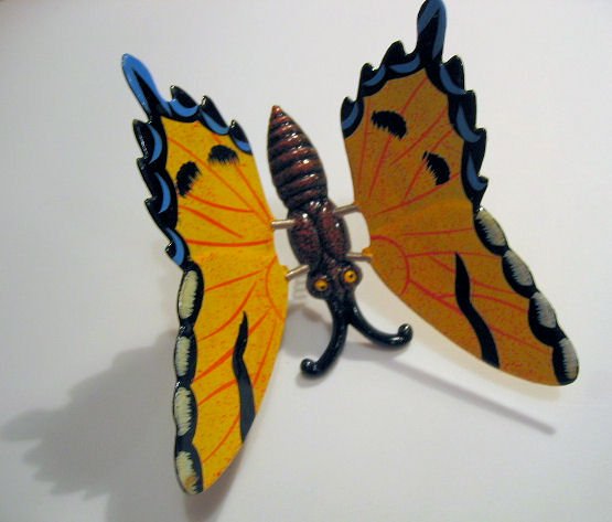 GARDEN BUTTERFLY handpainted GREEN STICK FLOWER HOME DECOR