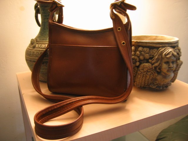 SOLD - AUTHENTIC JANICE LEGACY zip BROWN leather SIDE POCKET - COACH WOMEN'S HANDBAG PURSE BAG #12