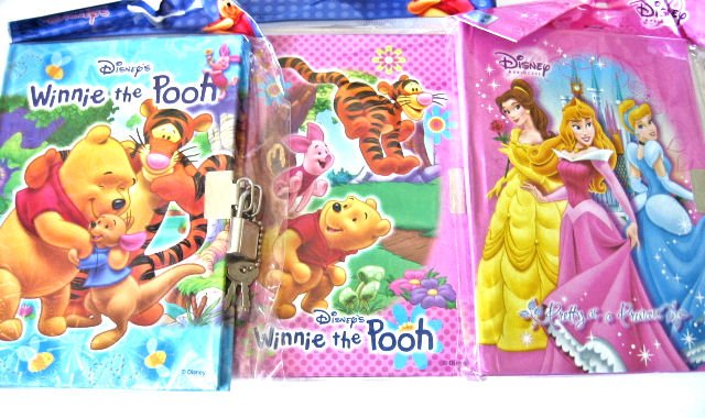 A - 3 BOOKS BOOK DIARY tinkerbell DISNEY'S PRINCESS WINNIE THE POOH CINDERELLA PARTY FAVORS TOYS