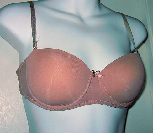 SOLD - WOMEN'S CLOTHES BRA LINGERIE PANTY SEX strapless removable strap criss-cross halter nude