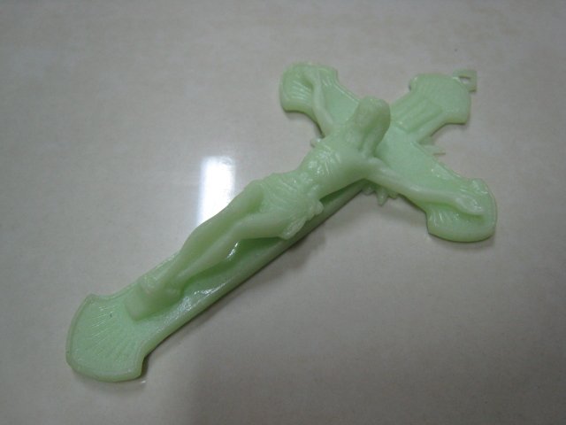 jesus christ cross CRUCIFIX christmas decor figurine rosario christianity gift GLOW IN THE DARK