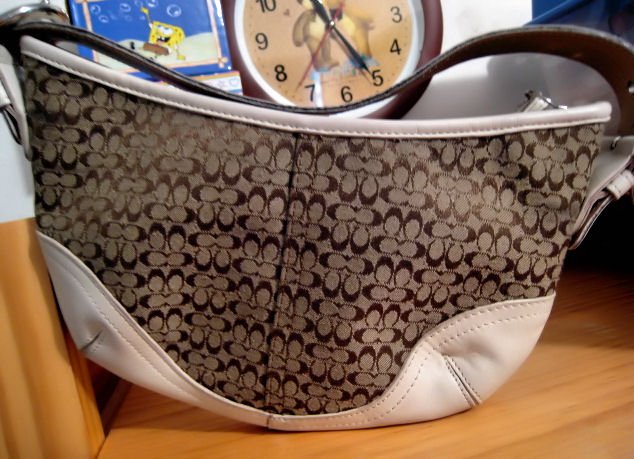 AUTHENTIC COACH SIGNATURE SOHO HOBO WOMEN'S PURSE HANDBAG BAG leather fabric C's white tan brown