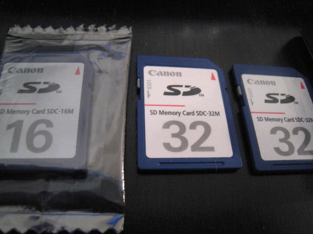 lot ORIGINAL CANON SD memory CARDS DIGITAL CAMERA ACCESSORIES ELECTRONICS 32MB 16MB sd400 sd850 IS