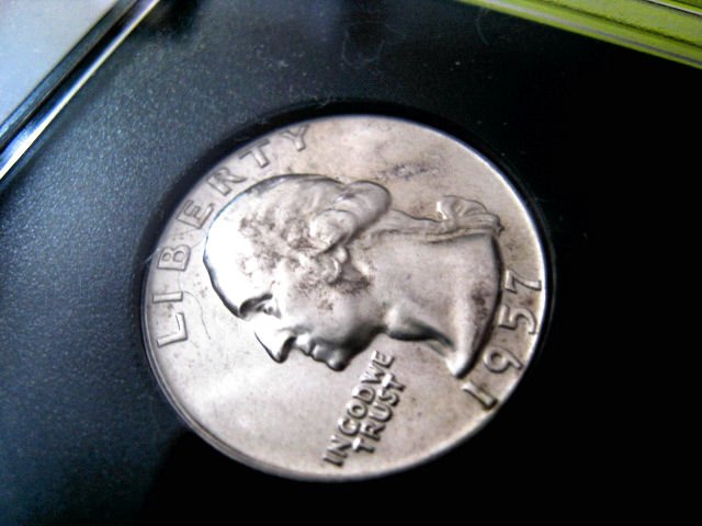 LOOK BU 1957 D silver Washington quarter coins paper money case hobby home garden collection