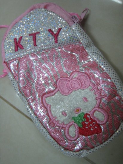 HELLO KITTY I-POD case travel CELL PHONE DIGITAL CAMERA BAG WALLET