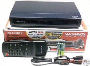 Magnavox DTV Digital to Analog Converter Box TB100MG9 electronics tv