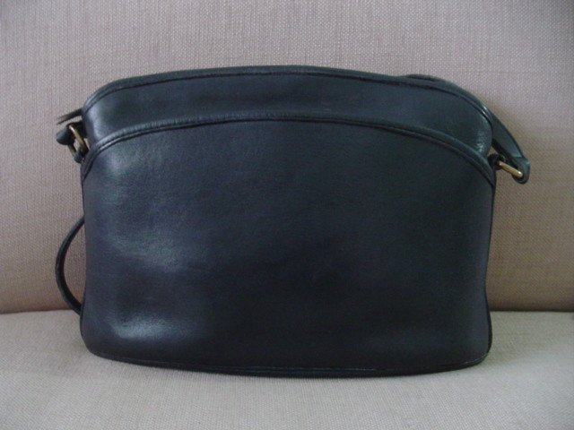 AUTHENTIC purse vintage BLACK leather COACH SHOULDER BIG BAG GREAT FOR OFFICE #081409A