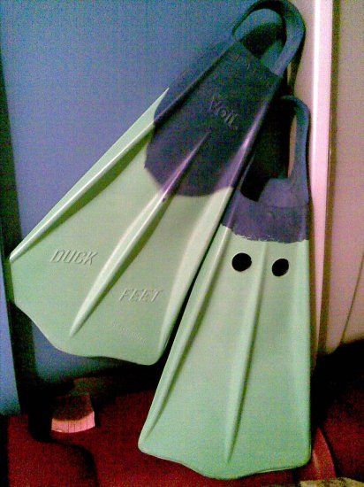 VINTAGE VOIT SCUBA DIVING FINS SWIMMING SNORKELING ACCESSORY DUCK FEET MEN'S RUBBER BLUE GREEN LARGE