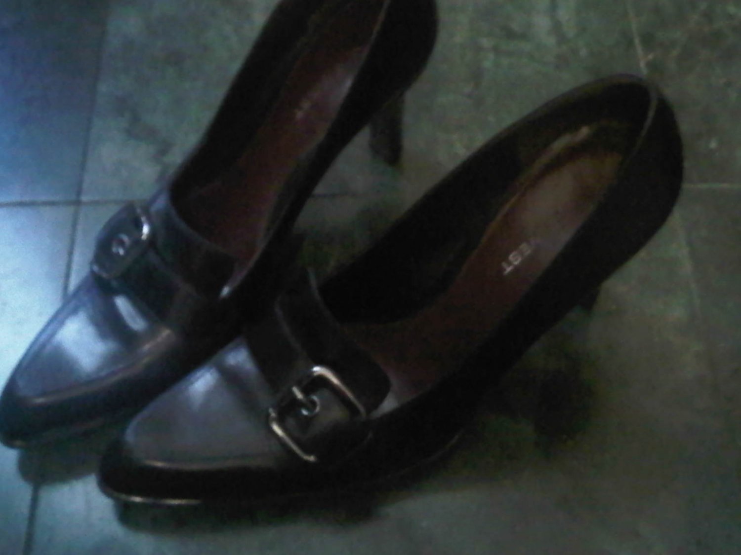 NINE WEST BLACK PUMPS HEELS DRESS SHOES WOMEN'S 8.5 LEATHER CLOTHES ACCESSORY
