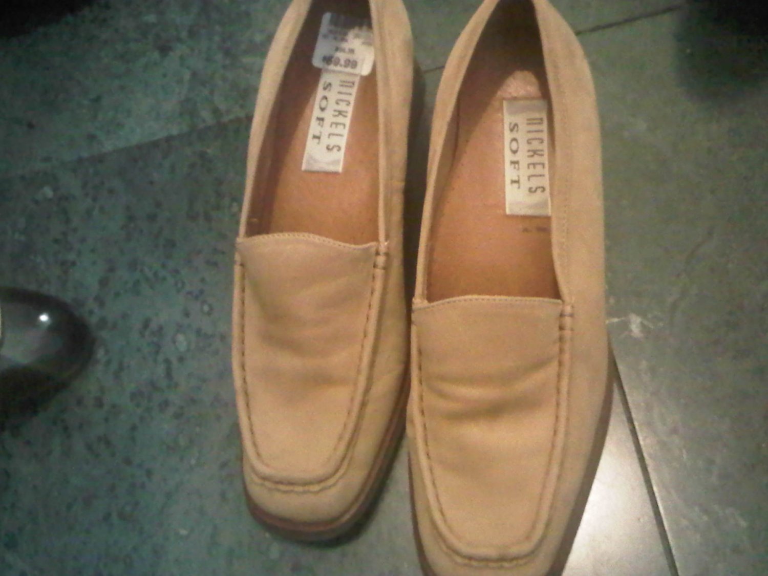 NICKELS SOFT SUEDE 8.5 TAN OFFICE DRESS SHOES WOMEN'S LEATHER CLOTHES ACCESSORY