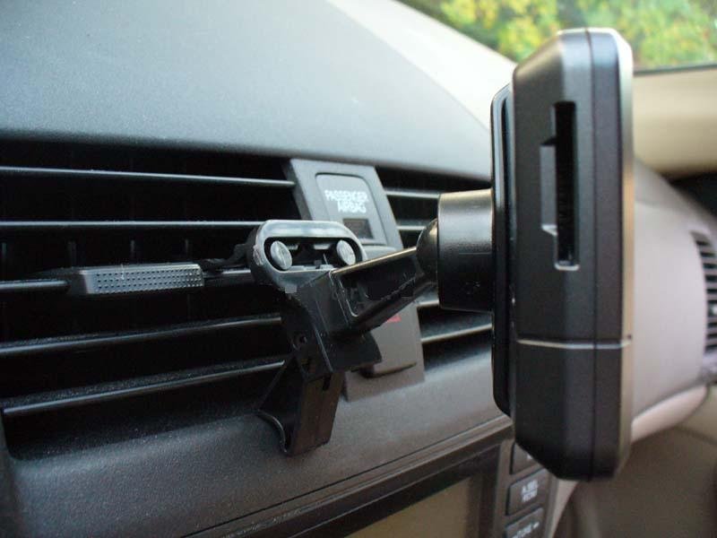 CAR VENT MOUNT HOLDER FOR GARMIN NUVI STREETPILOT GPS electronic accessory navigation